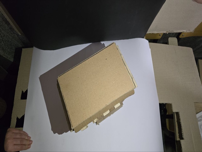 تمرین طراحی استند موبایل: ترکیبی از خلاقیت و اصول معماری